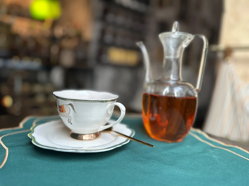 Tea time Lisbon Midnight Espresso